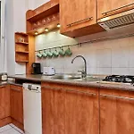 Market Square Old Town By Renters Daire